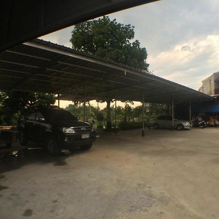 Bannita Hotel Hat Yai Exterior photo