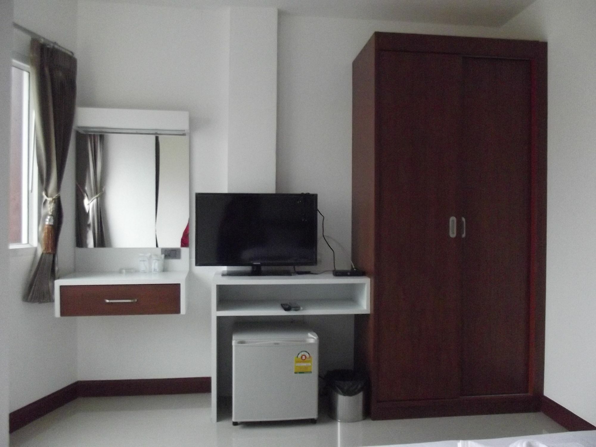 Bannita Hotel Hat Yai Exterior photo